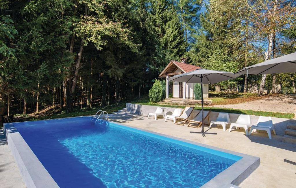 Guest House Sara Latin Bagian luar foto