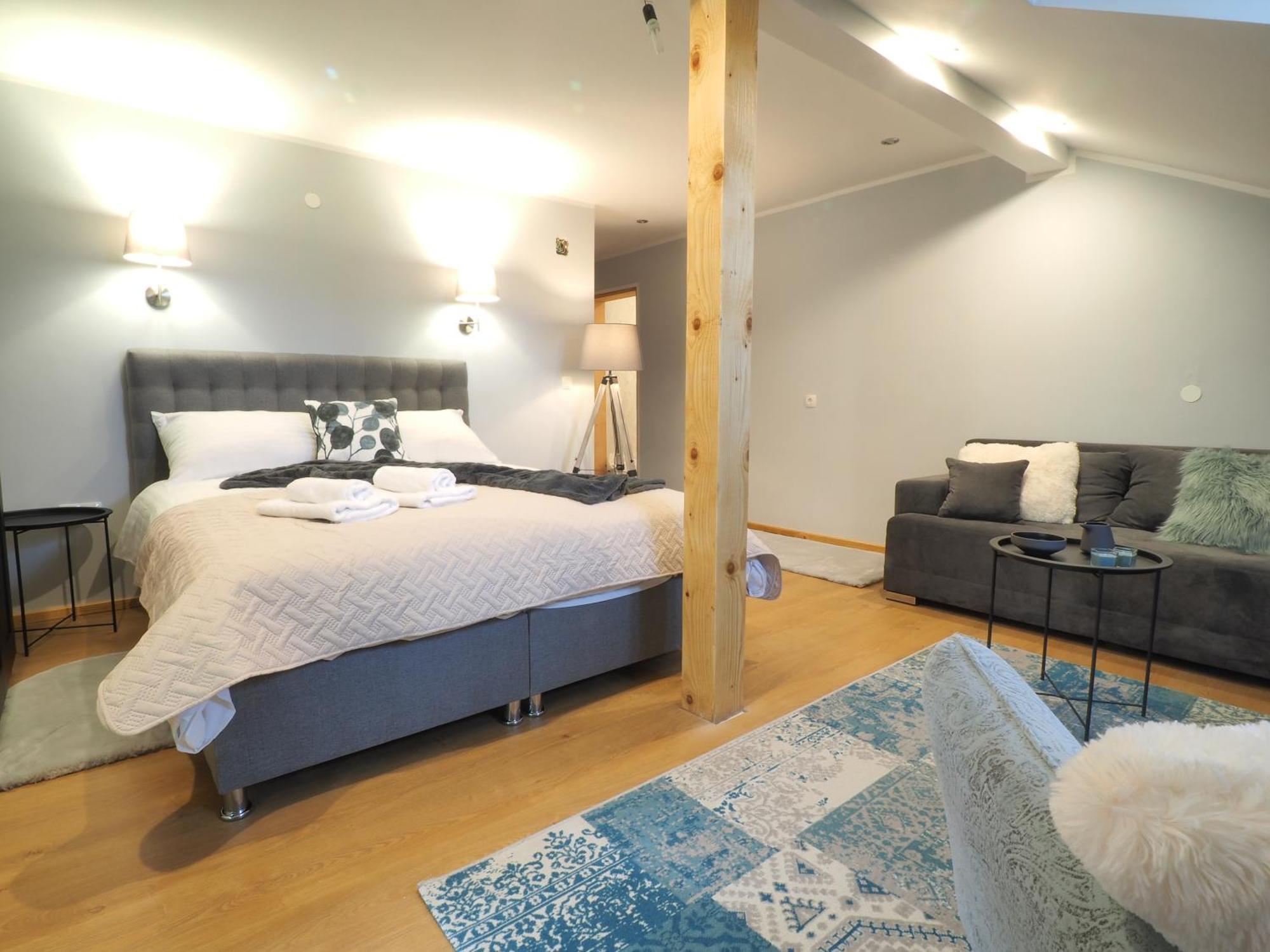 Guest House Sara Latin Bagian luar foto